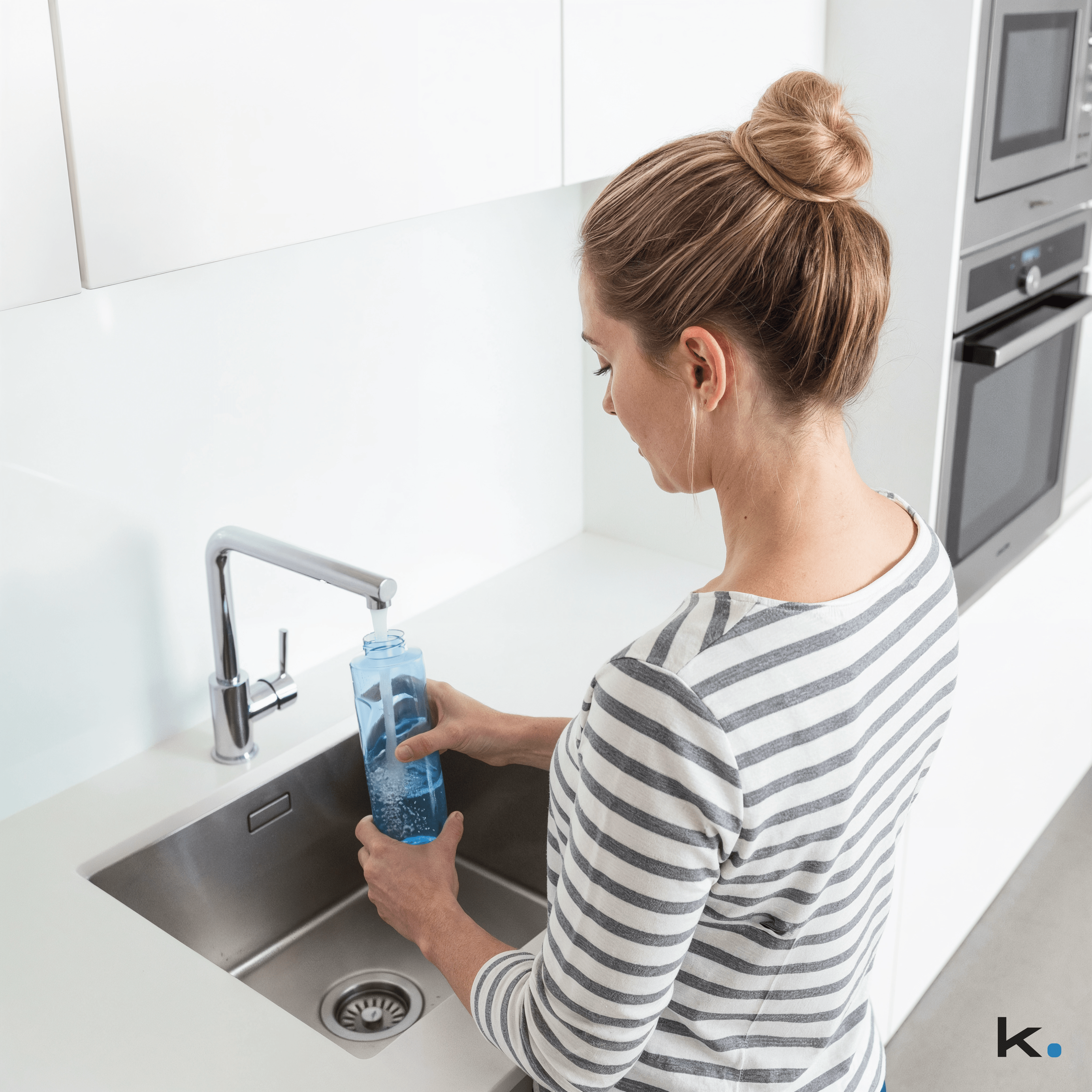 Kavodrink 800ml Premium Flasche [Blau]